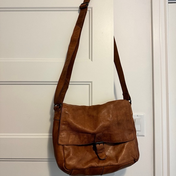 The Trend Leather Computer Bag - Picture 1 of 7